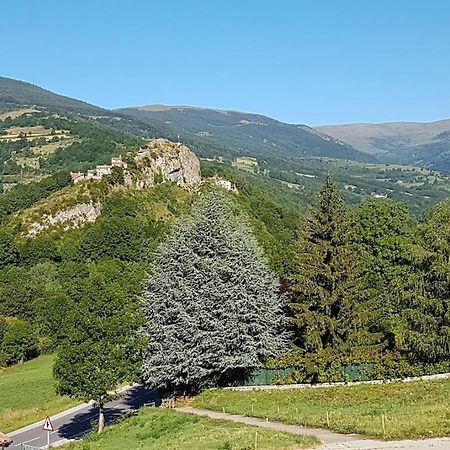El Mussol De La Vila Camprodon, Balconets Amb Vistes A La Placa Dış mekan fotoğraf